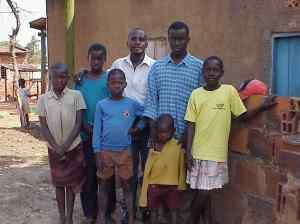 millys-kids Martin in 2005- tallest young man in blue shirt